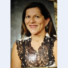 Ana Maria Gonzalez Quiros